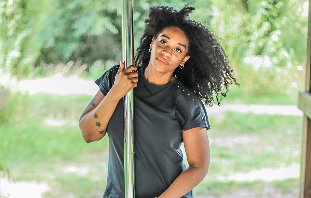 DÉBUTANTE POLE DANCE : 6 CHOSES QUE J’AURAIS AIMÉ SAVOIR